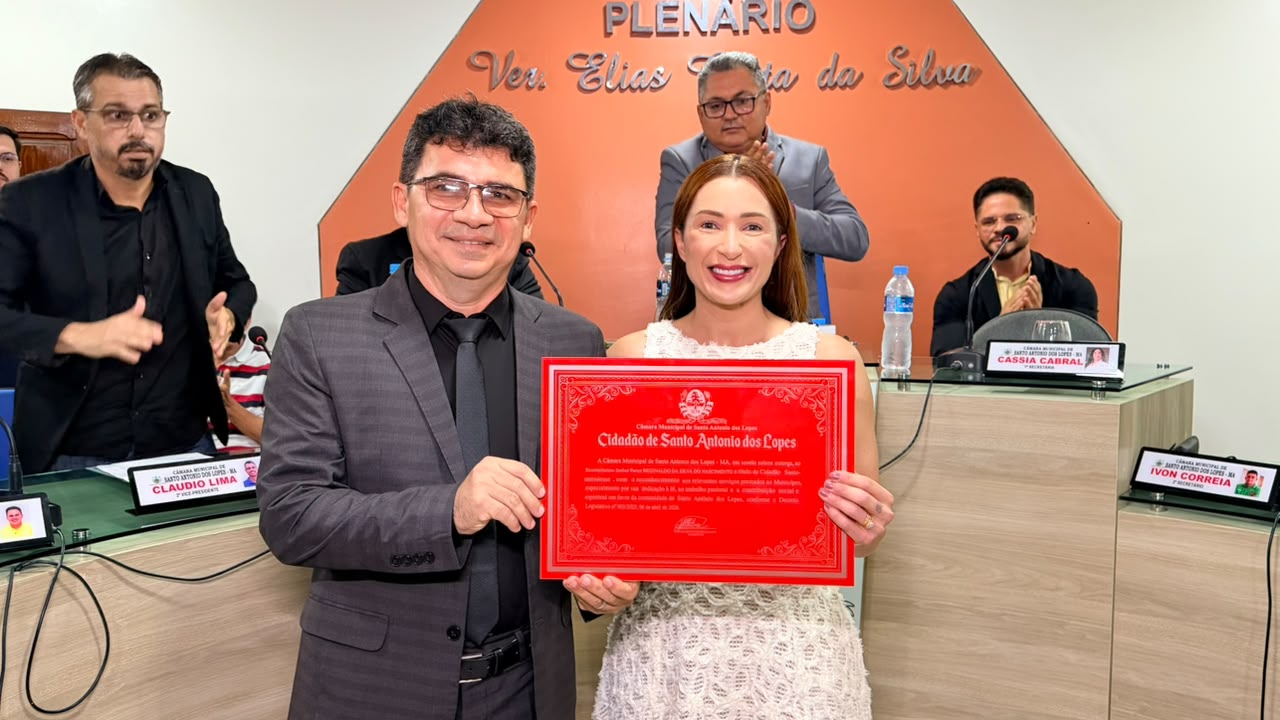 Câmara de Santo Antônio dos Lopes homenageia juíza e pastor com Títulos de Cidadão Santo-antoen...