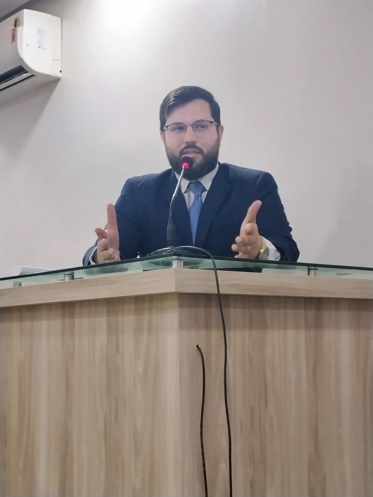 Câmara Municipal aprova, por unanimidade, criação do Conselho Municipal dos Direitos da Mulher